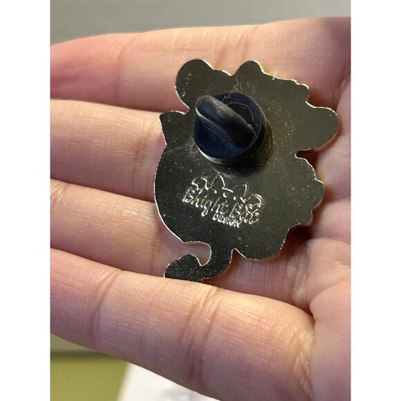 Bright Bat Enamel Pin Lemon Cow - Picture 5 of 9